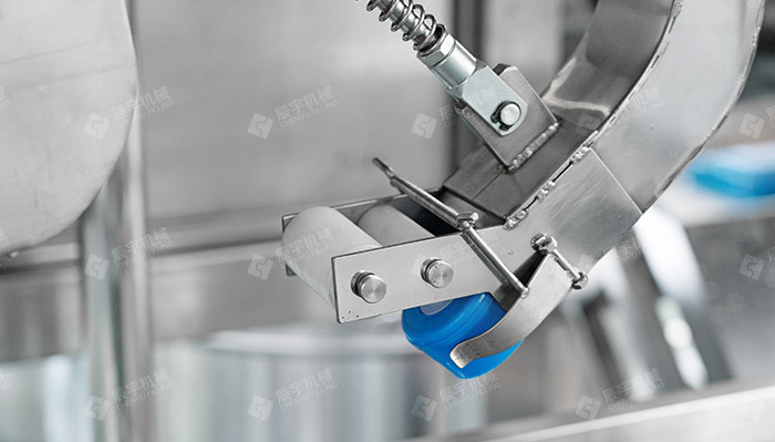 5加侖桶裝水蜜桃污污视频在线观看
